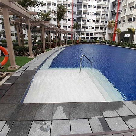 Family Home Manila Exterior photo